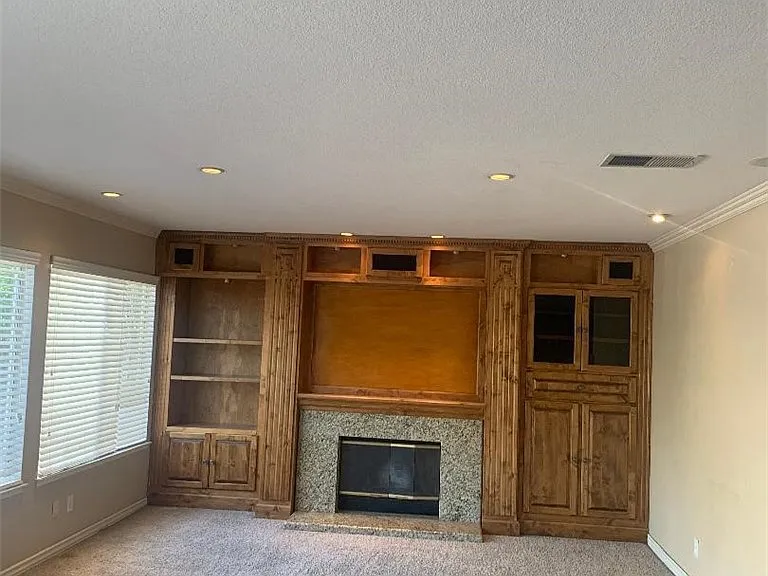 2835 S Bon View Ave — Photo 5