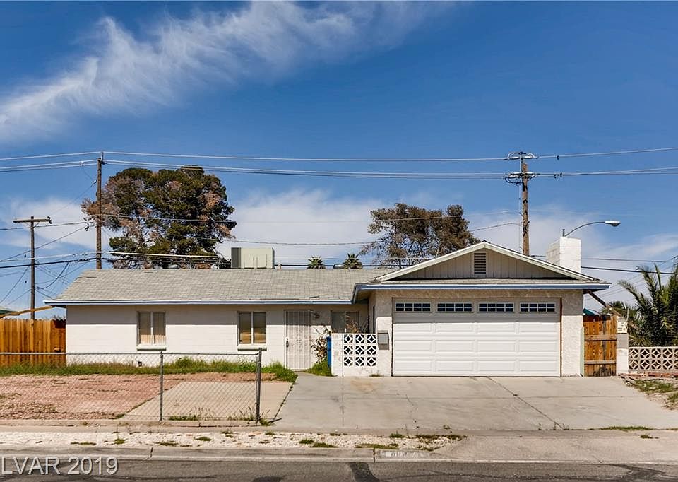 1st image of 1184 King Richard Ave