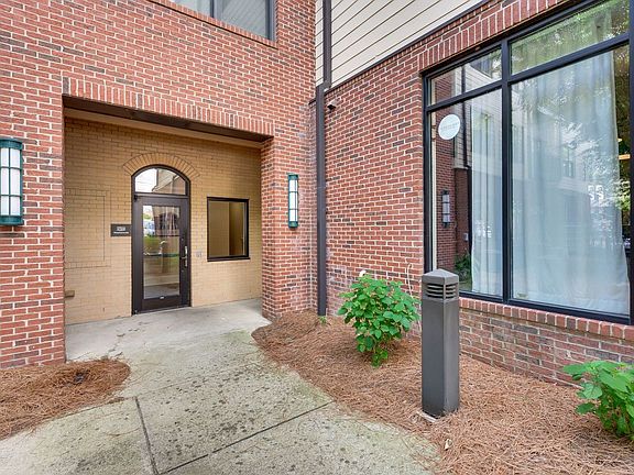 4th image of 1015 Fatherland St APT 302
