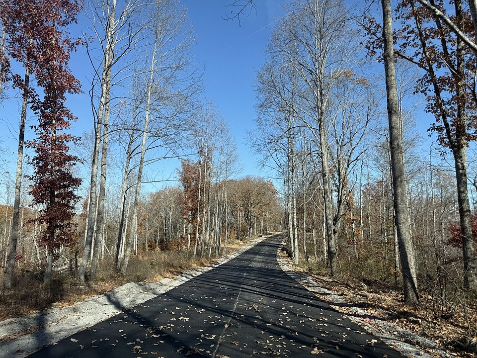 2nd image of 10 Falling Timber Dr Lot 10
