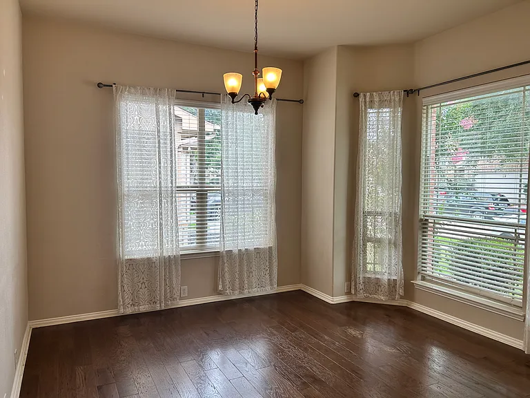 9329 Harrell Dr — Photo 3