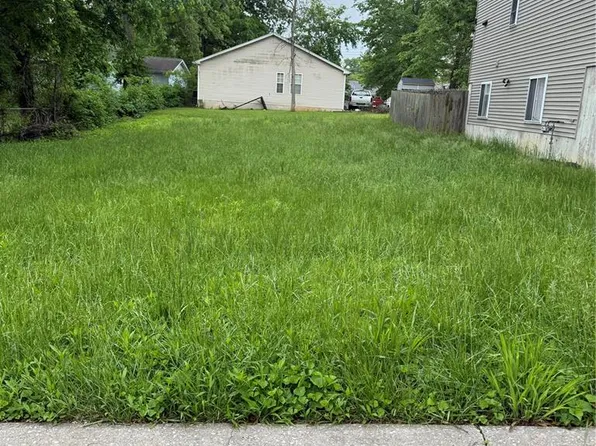 320 Saratoga St, Saint Louis, MO 63122