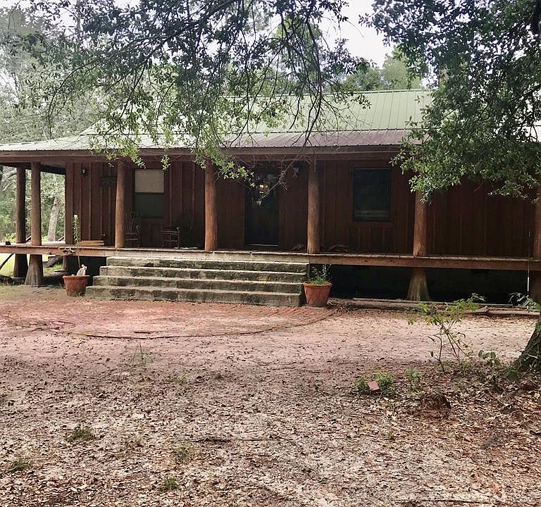 1st image of 119 Mahogany Ln
