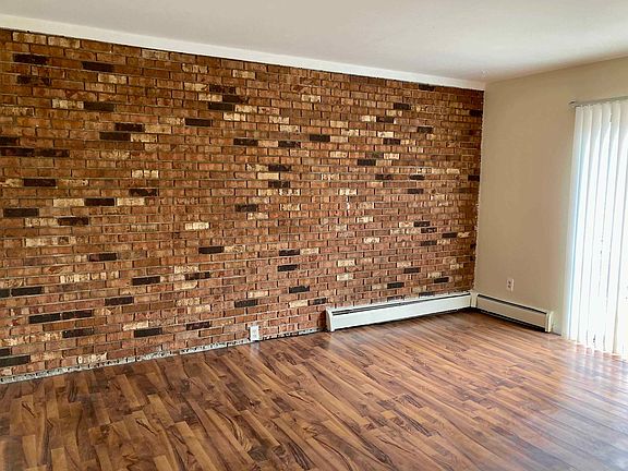 4th image of 2622 Richwill Ct APT 10