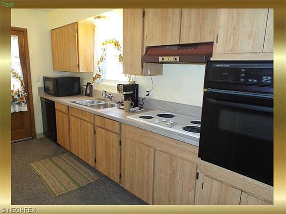 5th image of 4490 W 152nd St