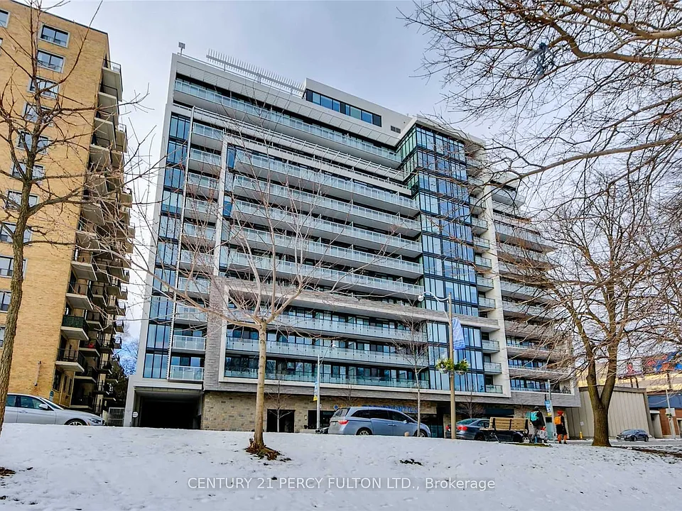 3018 Yonge St #810