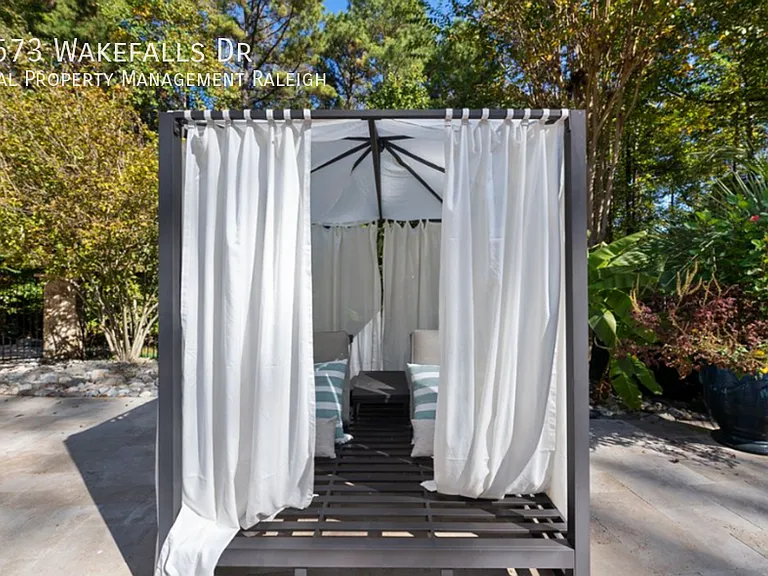 6573 Wakefalls Dr — Photo 15
