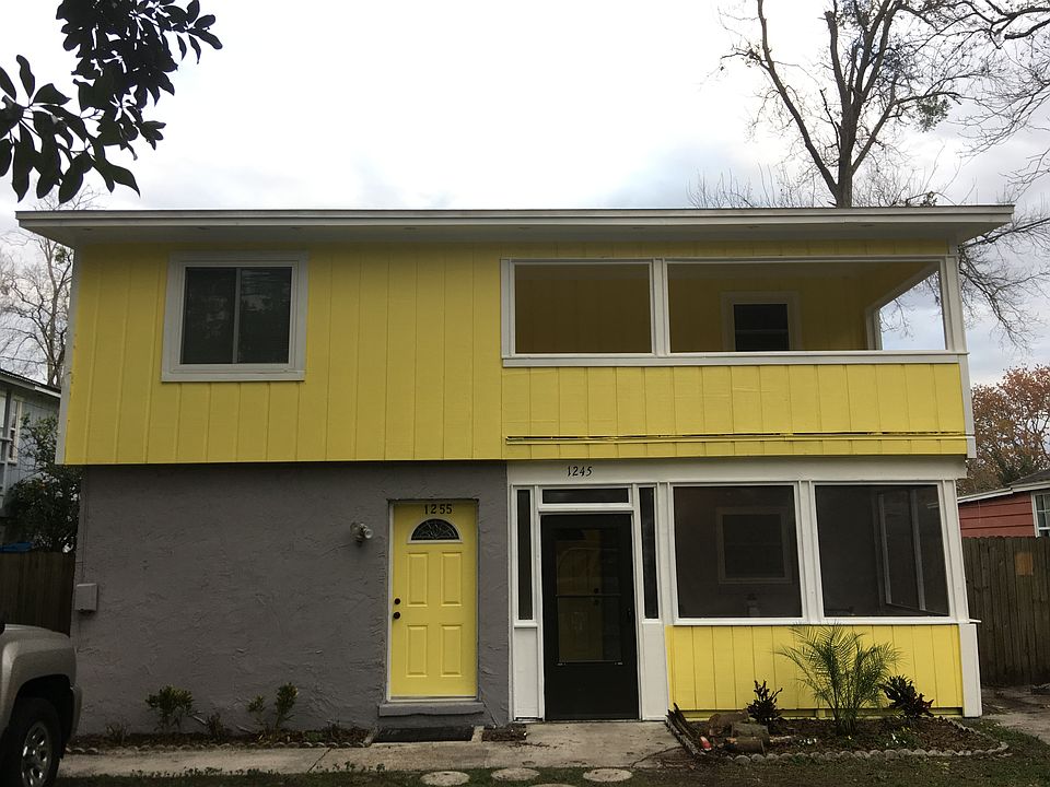 1st image of 1255 Begonia St