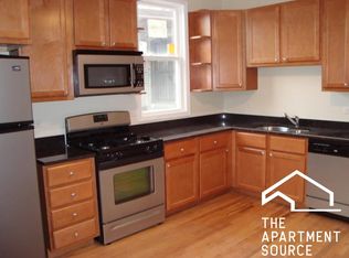 852 W Buckingham Pl #Z9CDG1ZND, Chicago, IL 60657