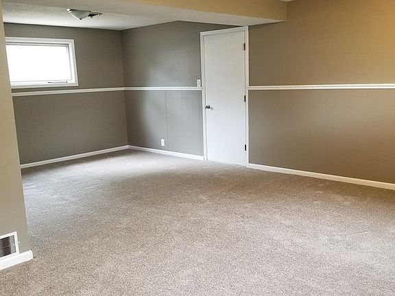 2nd image of 203 W 27th Ave