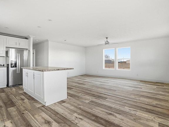 3rd image of 172 Adams Ave