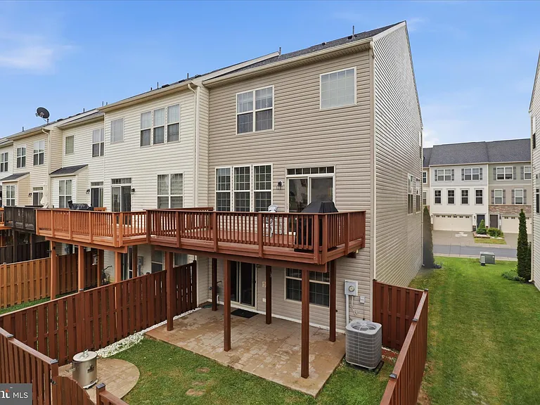4719 Cambria Rd — Photo 35