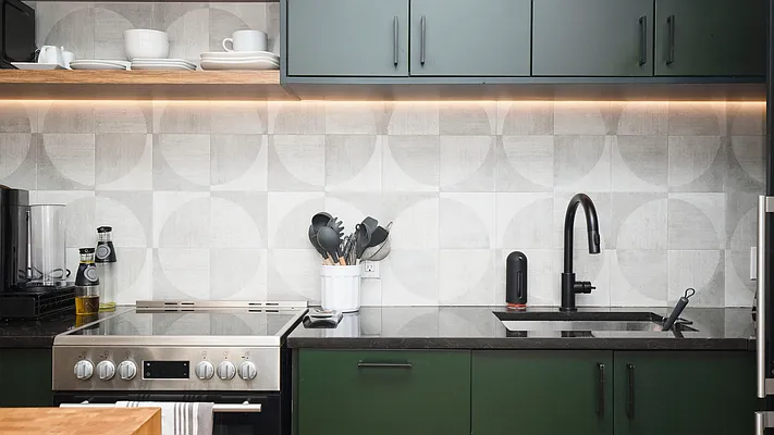 Rented by Nooklyn NYC LLC | media 7