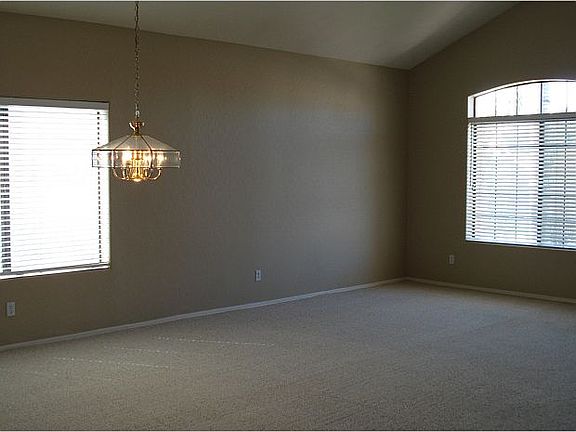 5th image of 1271 W Wisteria Ct