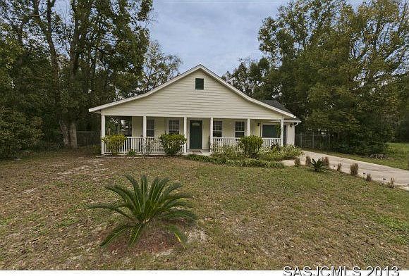 1st image of 636 N Cypress Ave