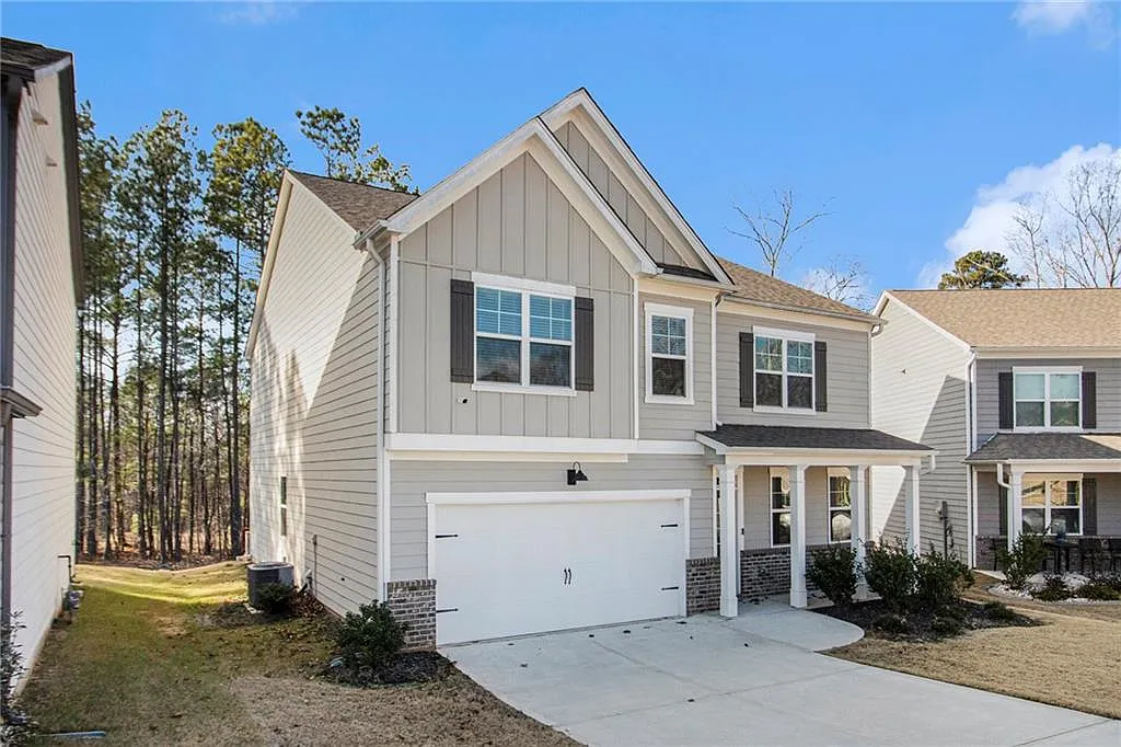 5 bed, 3.0 bath, 2910 sqft, $2,850 — Photo 1
