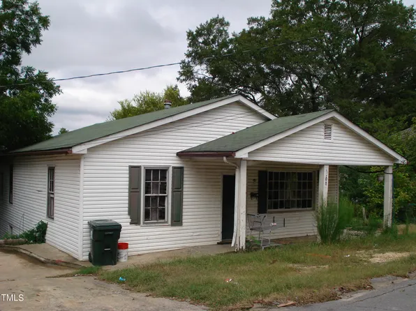 108 N 17th St, Erwin, NC 28339