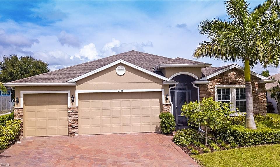 1st image of 2135 SW 44th Ter