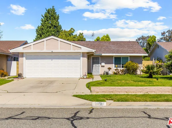 13223 Arabella St, Cerritos, CA 90703