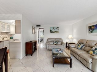 2070 Guildford Dr #D, Boca Raton, FL 33434