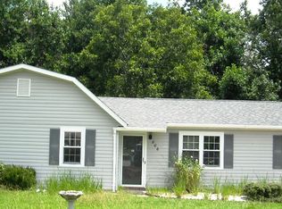 806 Cobblestone Ct, Jacksonville, NC 28546
