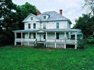 239 Stuart Ave, Stuarts Draft, VA 24477