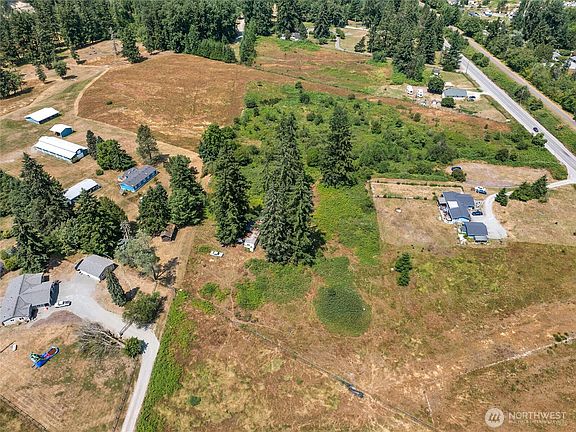 2nd image of 21115 Renton Maple Valley Road