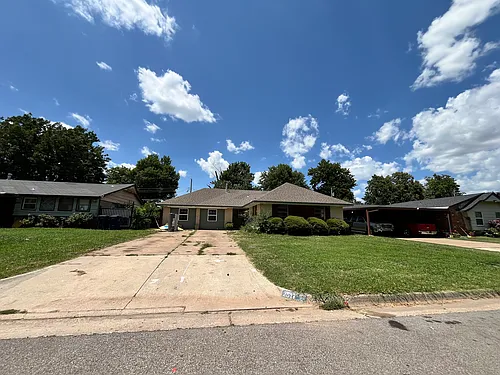 2517 SW 65th St Photo 1