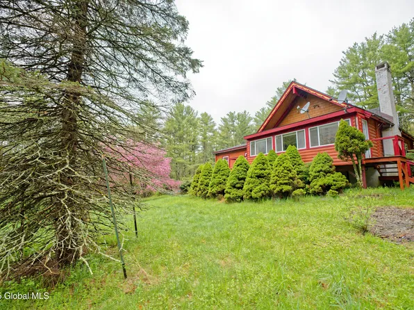 277 Camden Valley Road, Shushan, NY 12873