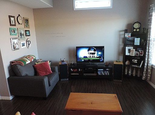 2nd image of 6707 47th St
