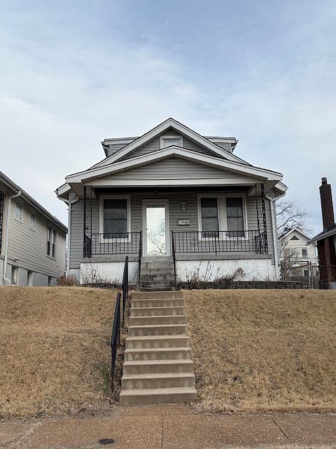 1st image of 4428 S 38th St
