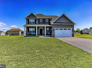 5789 Whinstone Way, Chambersburg, PA 17202