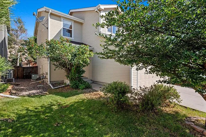 5374 S Quatar Cir — Photo 3
