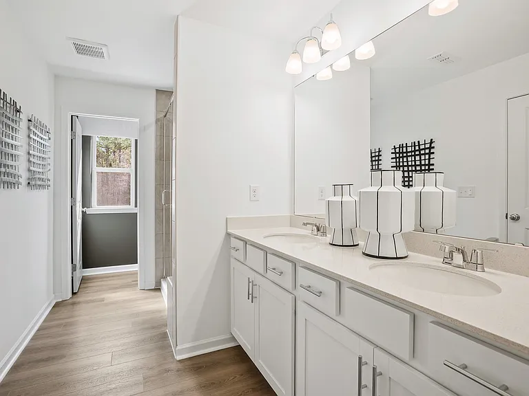 14028 Stetler St — Photo 10