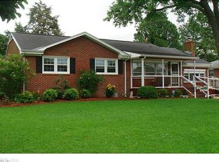 1206 Point Reel Rd, Chesapeake, VA 23325