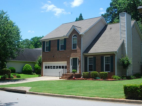 4th image of 695 Trellis Pond Ct