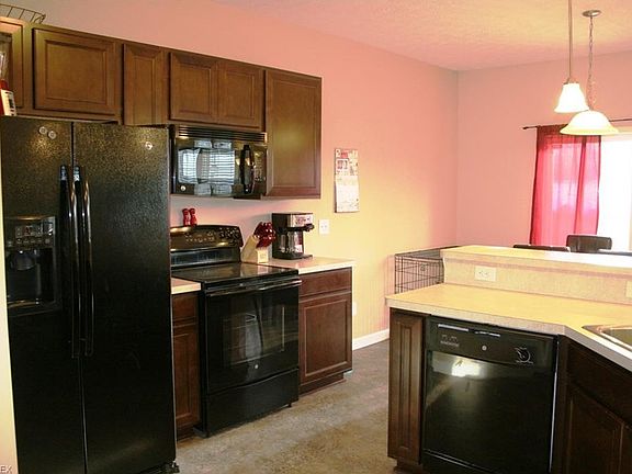 3rd image of 4043 Montgomery Dr