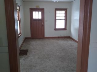 2112 Myrtle St, Sioux City, IA 51103