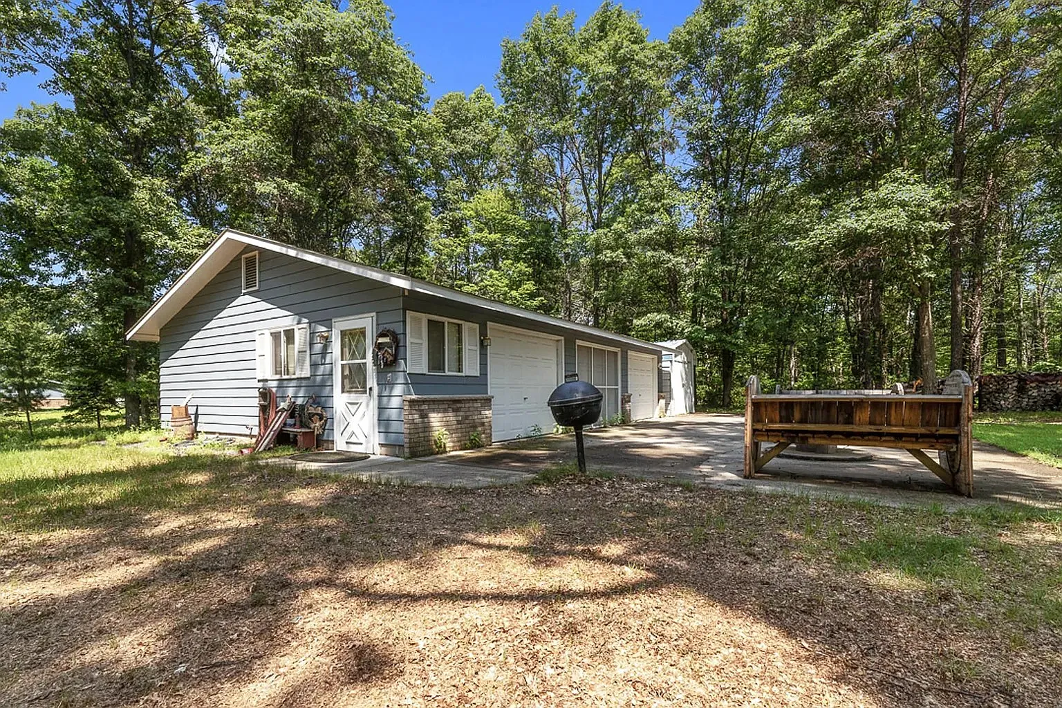2 bed, 1200 sqft, $2,000 — Photo 1
