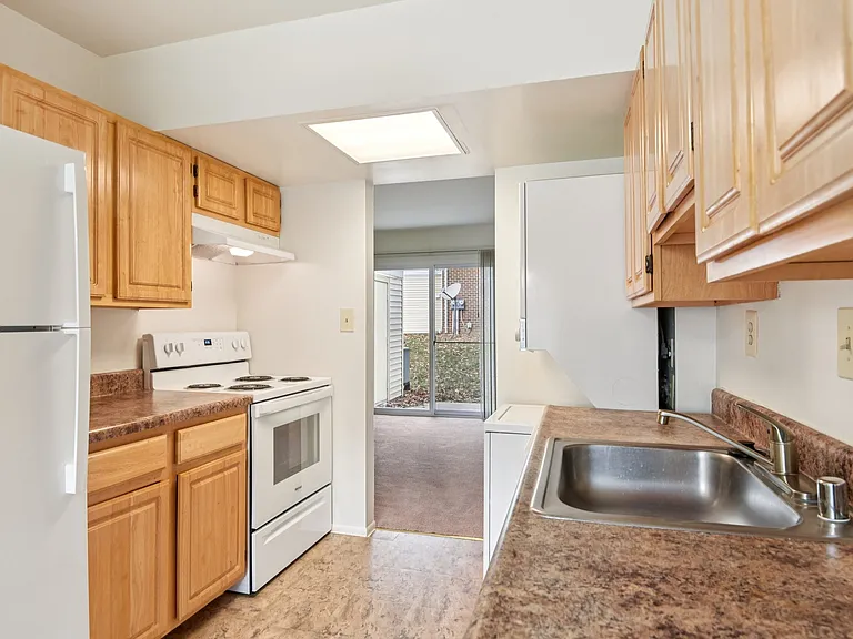 Howard Hills Rental Townhomes and Duplexes — Photo 52
