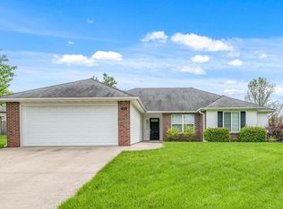 406 Cheetah Dr, Columbia, MO 65202