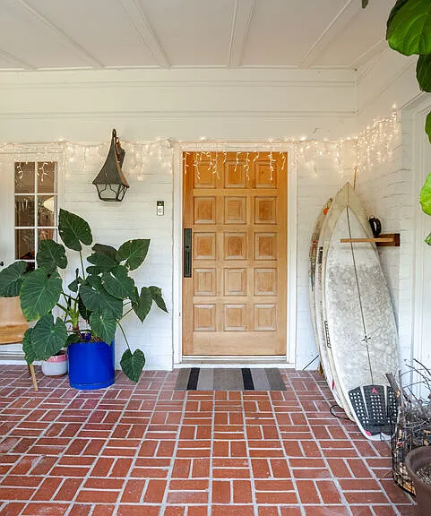 17401 Londelius St — Photo 3