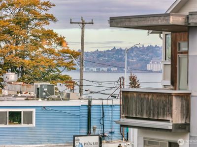 3022 63rd Avenue SW #302, Seattle, WA, 98116