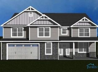 1043 Stoneleigh Rd, Perrysburg, OH 43551