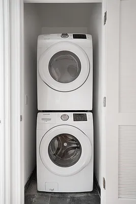 Rented by Compass | media 21