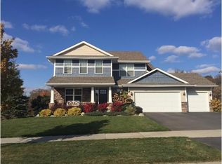 2590 Acorn Run, Victoria, MN 55386