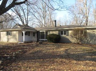 6160 E 106th St, Fishers, IN 46038