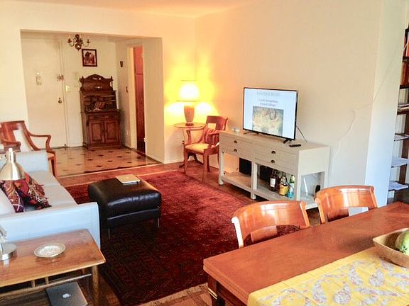 3rd image of 437 E 86th St #5F