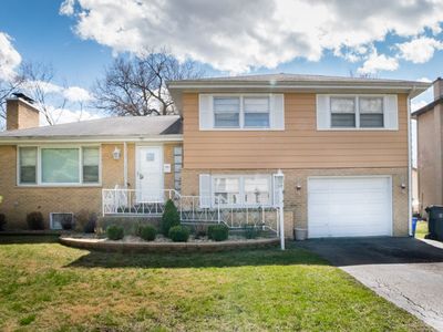 7801 39th St, Lyons, IL, 60534