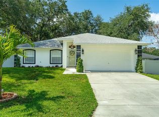 930 Hicks Rd, Lakeland, FL 33813